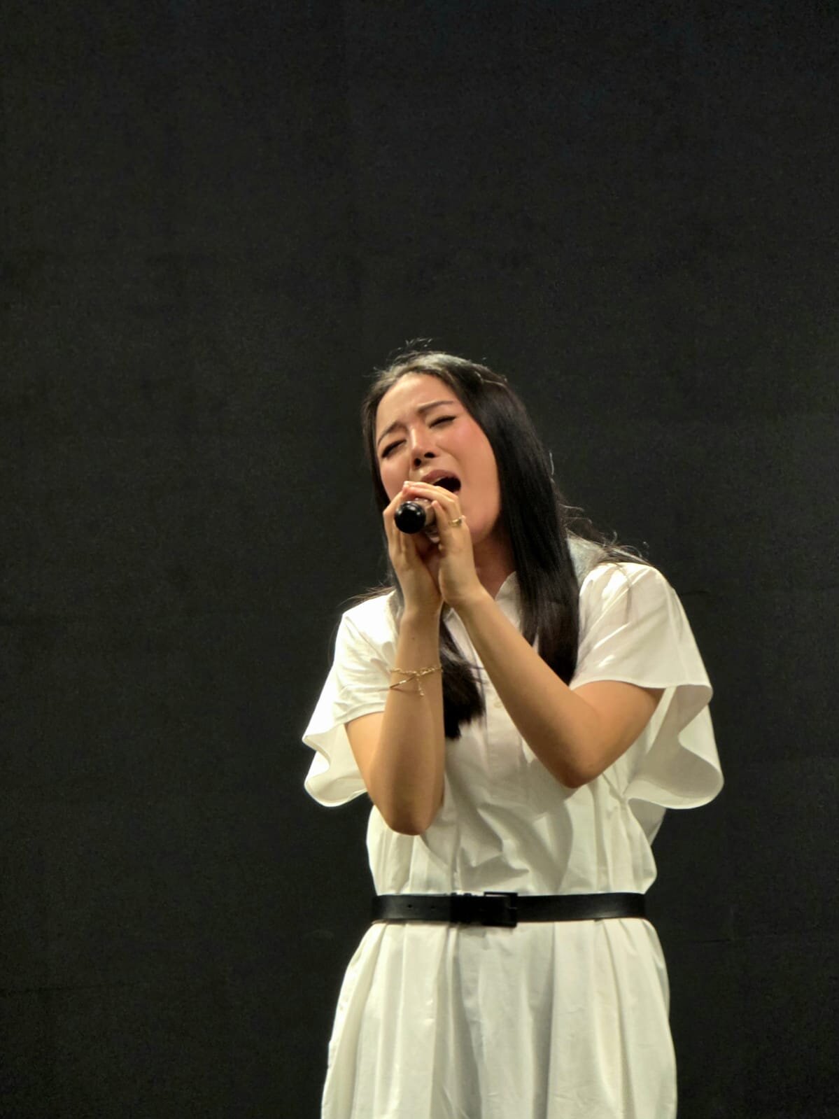 Hyojung Jung singing